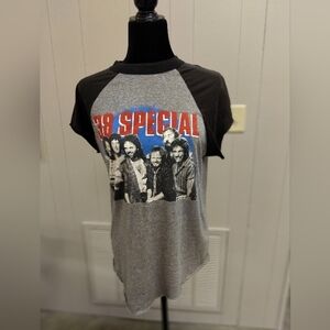 Women's 38 Special Gray Rock Band T Shirt Size Large Thirty Eight Specia…